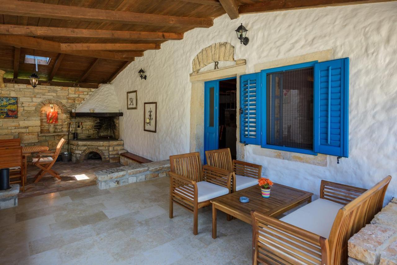 Casa Biguli Villa Sveti Lovrec Pazenaticki Exterior photo